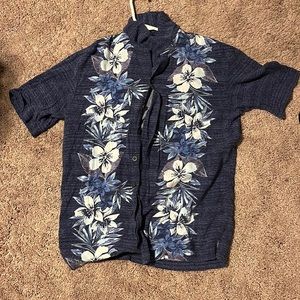 Blue flower Hawaiian shirt, size small